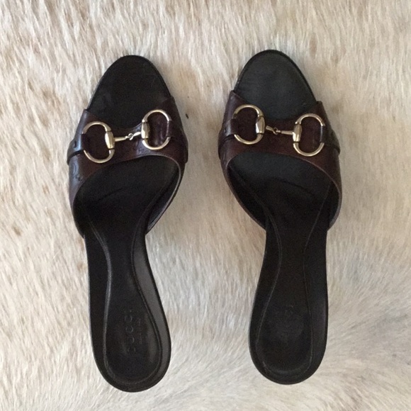 Gucci Shoes - Gucci shoes in mint condition